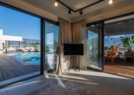 Rooftop Suite